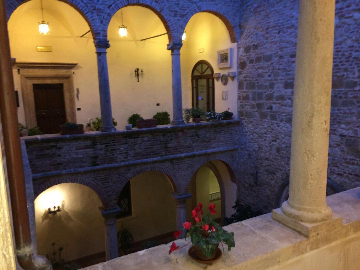 Meublé Il Riccio 3*