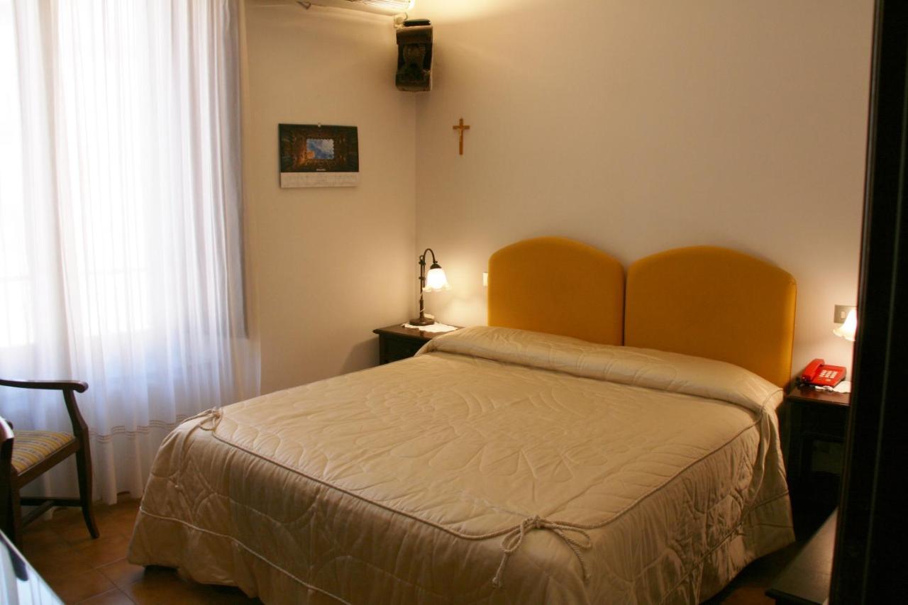 Bed and breakfast Meublé Il Riccio 3*